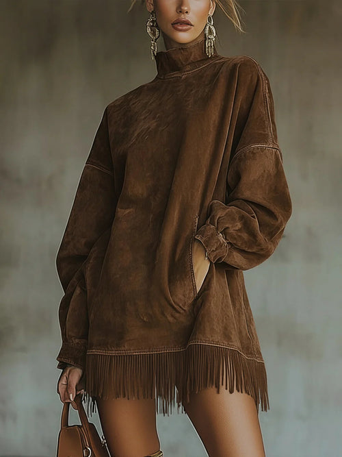 Amalia ║ Vestito in suede con collo alto e frange